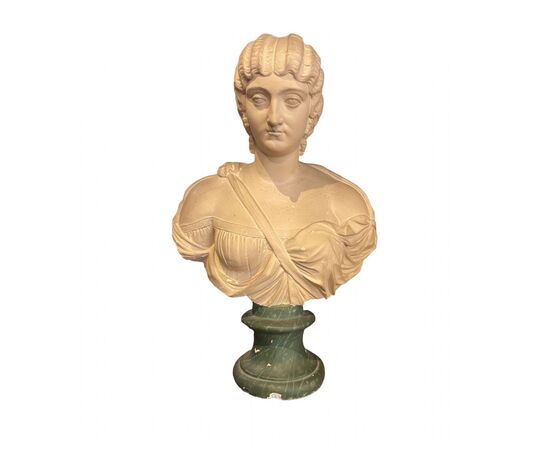 Busto femminile XVIII secolo