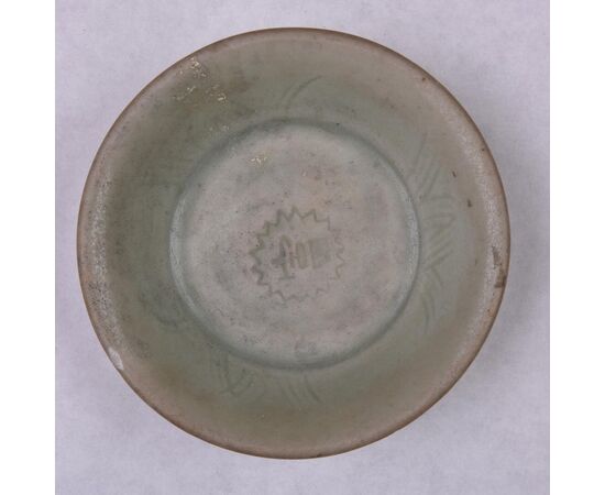 Piattino Cinese in porcellana Celadon da collezione privata - O/494 -