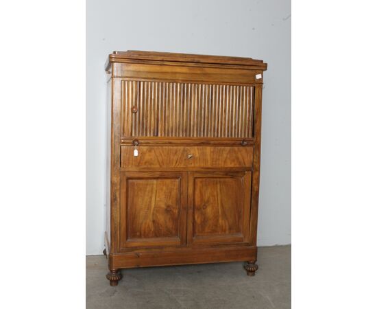 ntico mobiletto credenzino leggio  secretaire CARLO X  1830 in noce massello . Mis 77 x 44 . h cm 112   