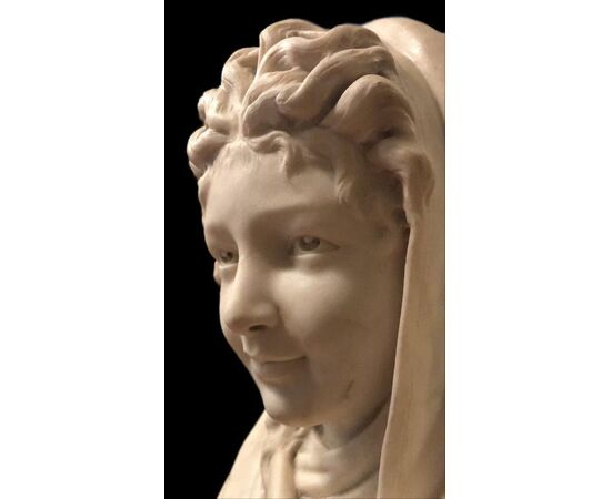 YOUNG WOMAN MARBLE SCULPTURE     