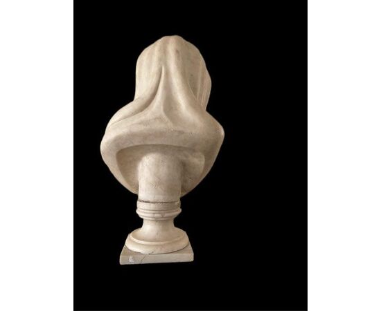 YOUNG WOMAN MARBLE SCULPTURE     