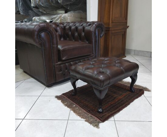 Poltrona chesterfield club inglese originale nuova in pelle marrone 