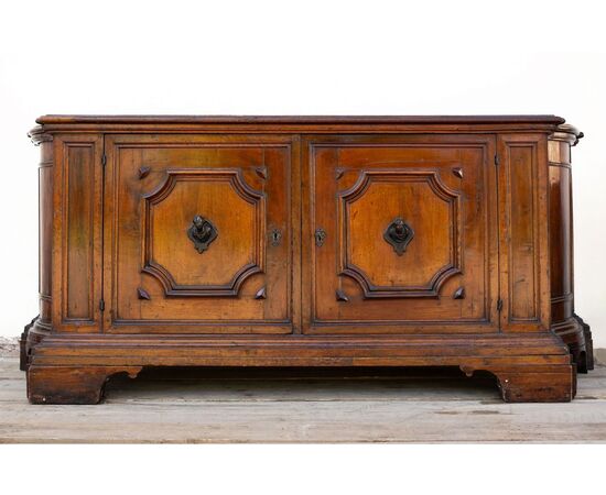 Credenza Veneta in Noce, Venezia, 1700