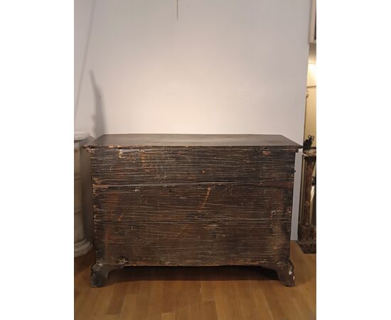 CREDENZA TOSCANA IN NOCE FINE XVI-INIZI XVII SECOLO