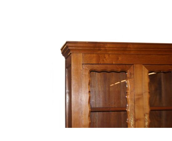 Grande credenza Austriaca 3 porte vetro e 3 chiuse in legno di olmo stile Rustico