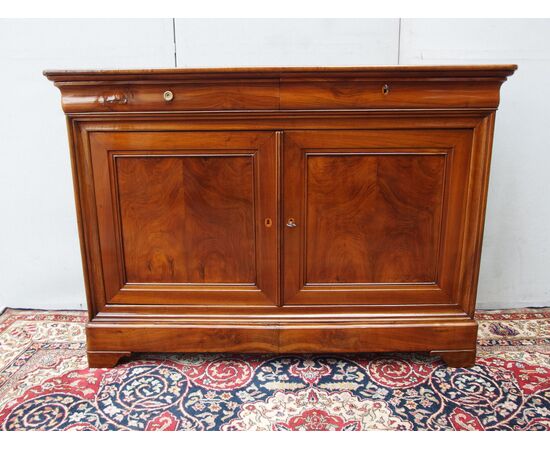 GRANDE CREDENZA A DUE PORTE IN NOCE CAPUCCINO RESTAURATA EPOCA 800 RESTAURATA cm L 159xP56xH100