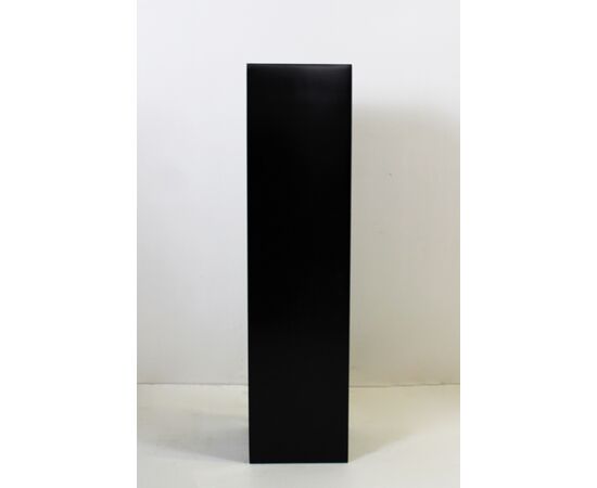 Colonna design - legno laccato nero