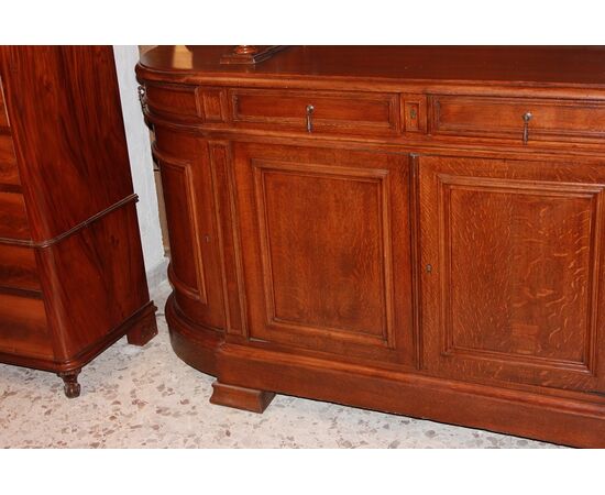 Grande credenza stile Luigi Filippo in legno di Rovere del 1800