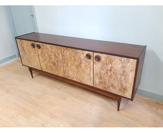 BELLISSIMA CREDENZA SIDEBOARD ANNI '60 STILE NORDICO CON SPORTELLI SIMIL PIETRA