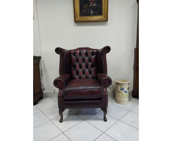 Divani e poltrone chesterfield inglesi originali nuovi e vintage 