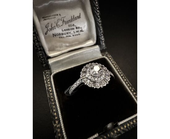 Anello  con  Diamanti  