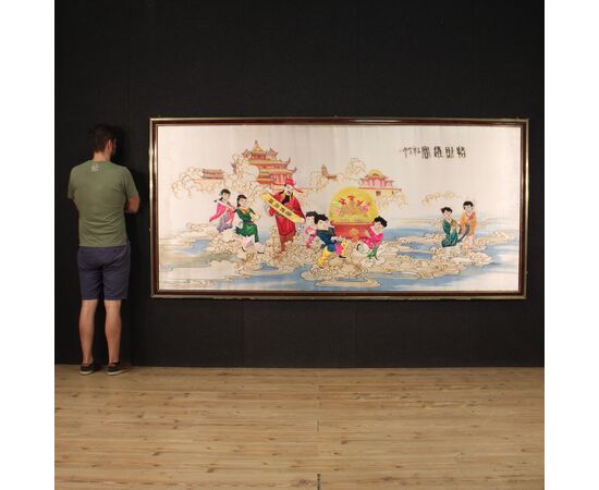 Great 20th century Chinese silk embroidery decorative panel