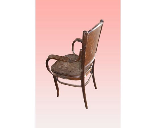 Poltrona Thonet di inizio 1900 con seduta e schienale stampato