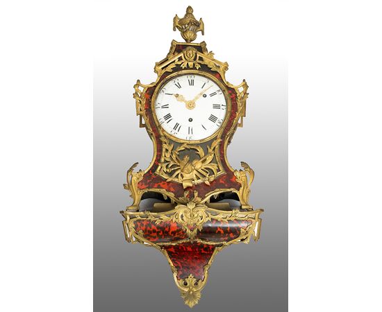 Orologio Cartel antico Luigi XV Francese in materiali preziosi con meccanismo a tre campane. Periodo XVIII secolo.