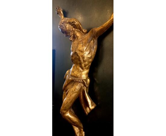 Cristo in legno intagliato e dorato