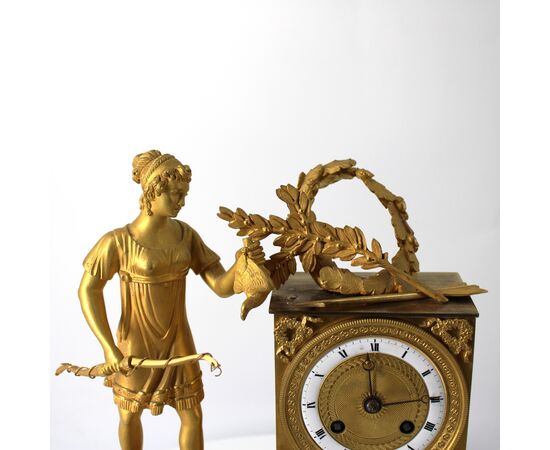 Orologio da tavolo francese Diana Vittoriosa