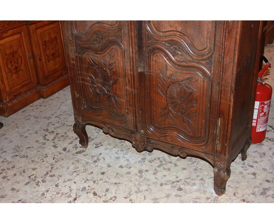 Piccolo Armadio Stipo francese del 1800 in legno di Rovere stile Provenzale