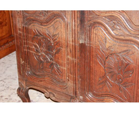 Piccolo Armadio Stipo francese del 1800 in legno di Rovere stile Provenzale