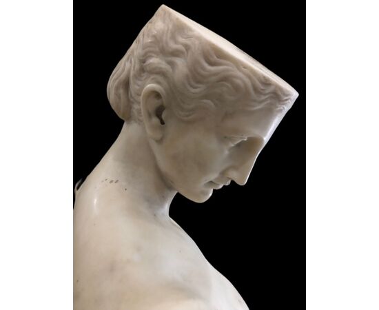 SCULTURA IN MARMO " PSYCHE DI CAPUA"