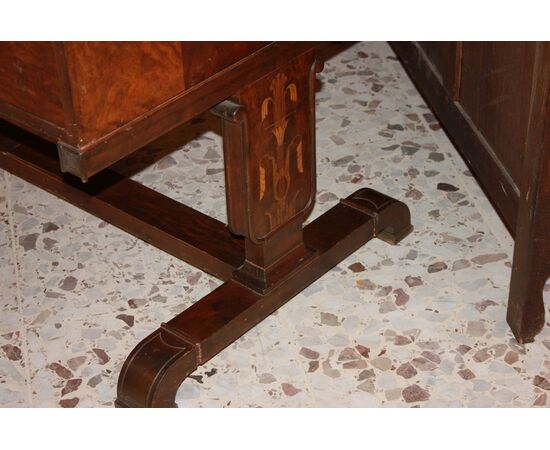 Scrivania Stile Direttorio Francese del 1800 In Legno di Mogano