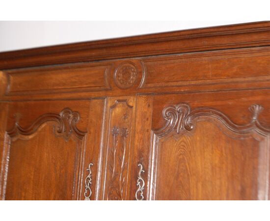 Bellissimo grande credenza doppio corpo del 1700 francese stile Provenzale in legno di rovere