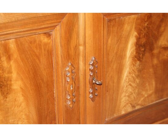 Grande servante credenza Luigi Filippo del 1800 in legno di noce 2 porte