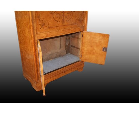 Secretaire francese del 1800 stile Carlo X finemente intarsiato