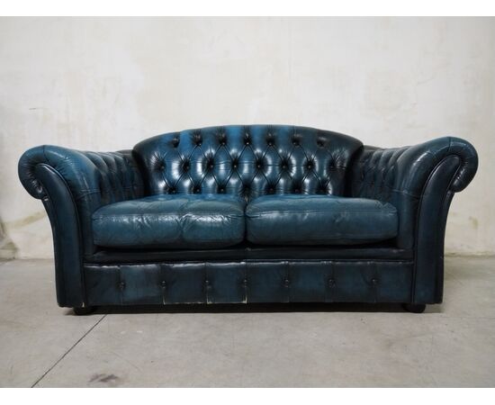 Divani e poltrone chesterfield inglesi originali nuovi e vintage 