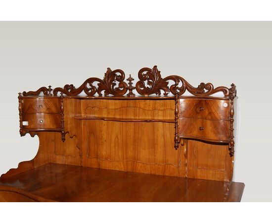 Grande credenza di inizio 1800 stile Biedermeier in betulla Nord Europa