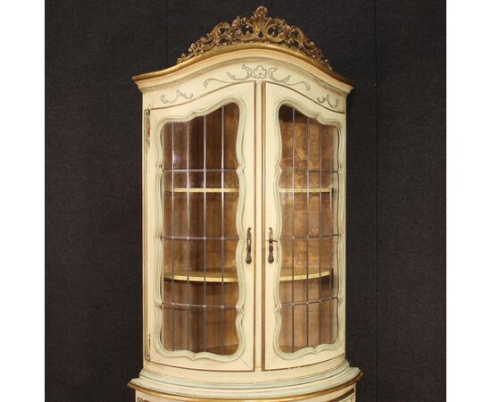 Lacquered, gilded and painted Venetian corner cabinet