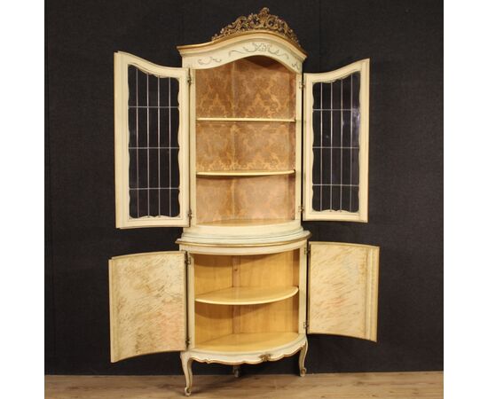 Lacquered, gilded and painted Venetian corner cabinet