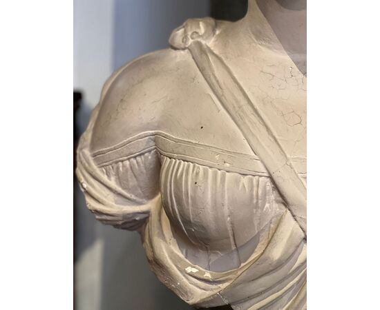 Busto femminile XVIII secolo