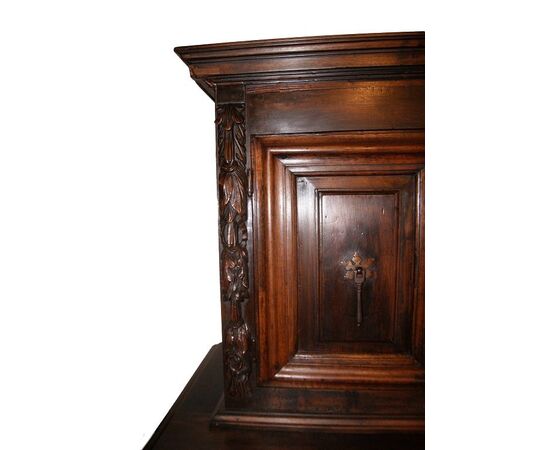 Antica credenza doppio corpo italiana del 1500 rinascimento