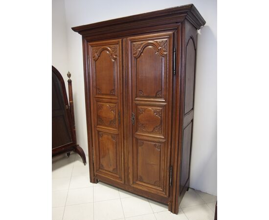 ARMADIO ANTICO IN ROVERE RESTAURATO EPOCA FINE 700 SMONTABILE  cm L129xP53xH210