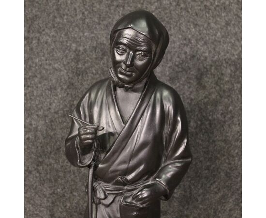 Japanese bronze sculpture pipe smoker from the 20th century