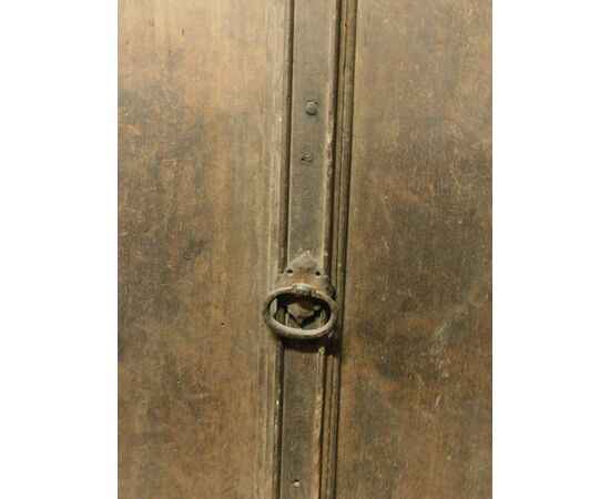 PTIR655 - Porta rustica antica in legno di noce. Misure cm L 91 x H 186