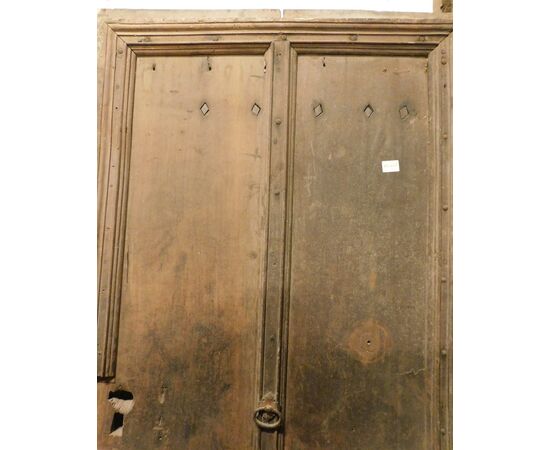 PTIR655 - Porta rustica antica in legno di noce. Misure cm L 91 x H 186