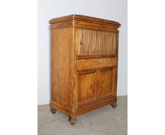 ntico mobiletto credenzino leggio  secretaire CARLO X  1830 in noce massello . Mis 77 x 44 . h cm 112   