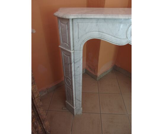 CORNICE IN MARMO BIANCO CARRARA POMPADOUR SEMPLICE EPOCA FINE 800 FRANCIA