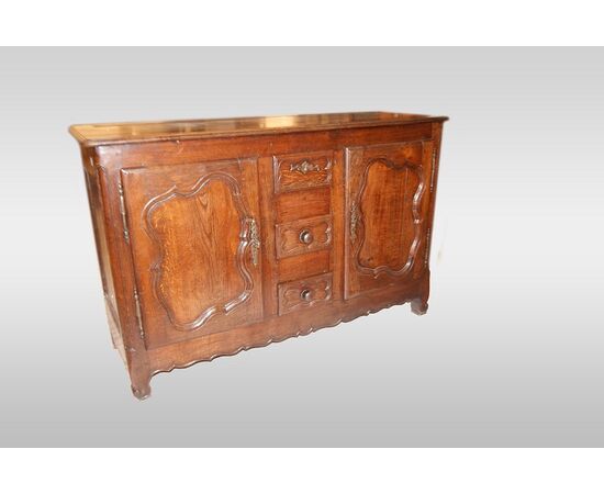 Credenza provenzale in legno di castagno del 1800 con intagli