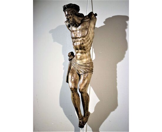 Southern German School, XVI century, Christ Crucified, h. 105 cm