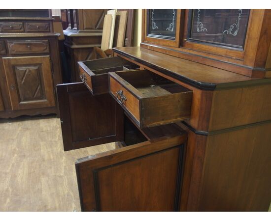 SIDEBOARD WITH LIFT IN CHERRY AGE 800 PIEDMONTESE cm L120xP57xH218     