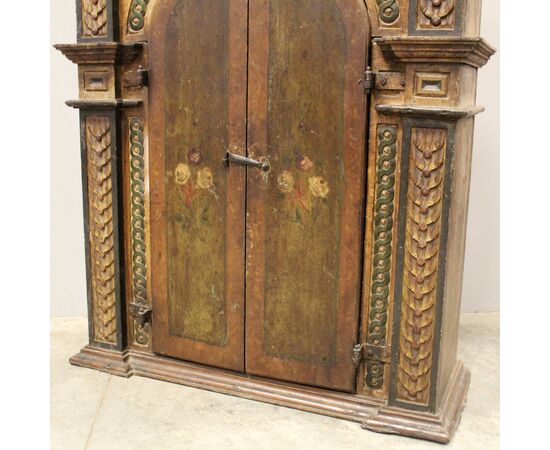 Antica credenza stipo pensile laccato e dipinto - epoca '700