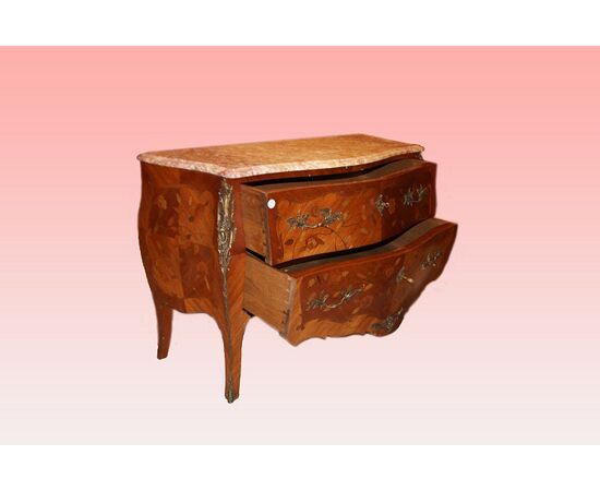 Cassettone francese del 1800 stile Luigi XV riccamente intarsiato in bois de rose