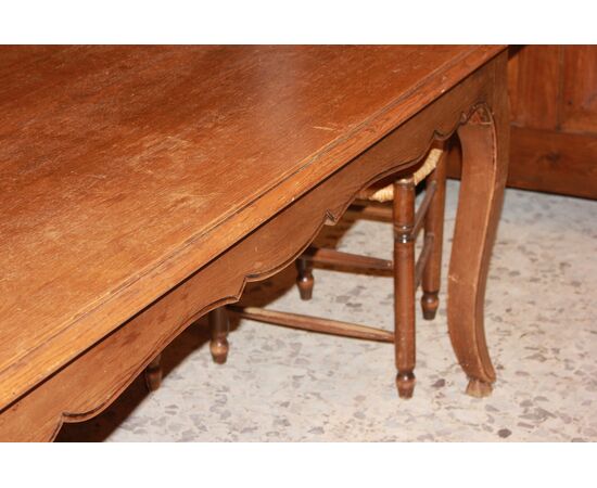 Tavolo francese stile Provenzale di fine 1800 in legno di rovere