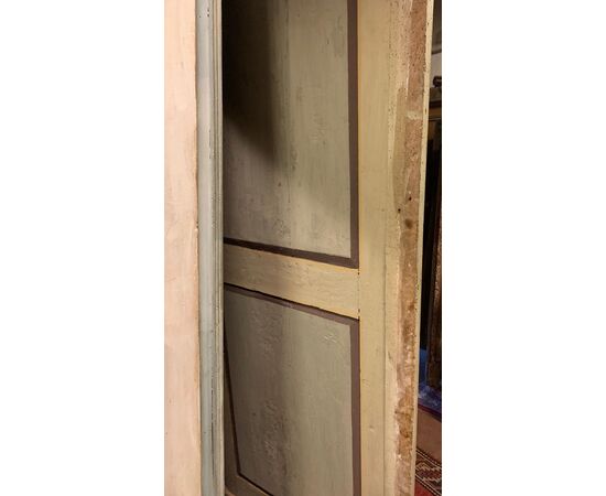 PTL679 - Porta in legno laccato, mis. cm L 102 x H 237  