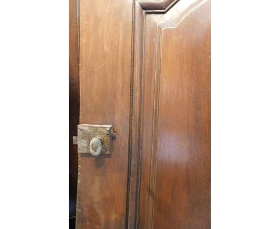 PTL678 - Porta in legno di noce, mis. cm L 75 x H 199 