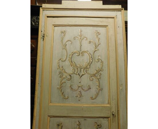 PTL679 - Porta in legno laccato, mis. cm L 102 x H 237  