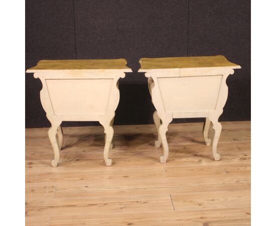 Pair of Venetian bedside tables in lacquered wood