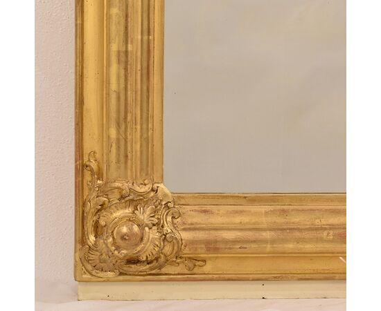 SPECCHIO ANTICO CON FIORI, SPECCHIERA  ANTICA LUIGI FILIPPO, CORNICE DORATA, XIX SECOLO. (SPC177)